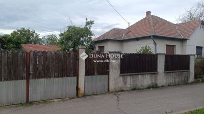 Eladó családi ház Kóka