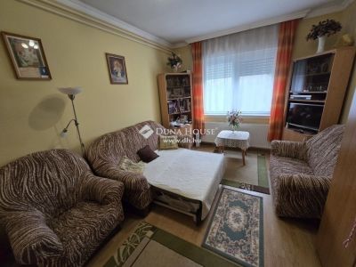 Eladó családi ház Pécel