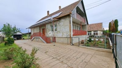 Eladó családi ház Zsámbok