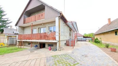 Eladó családi ház Zsámbok