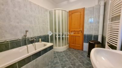 Eladó családi ház Zalaegerszeg