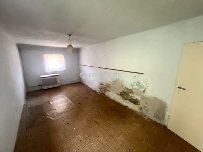 Eladó családi ház Budapest