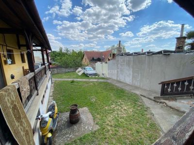Eladó lakás Pécs