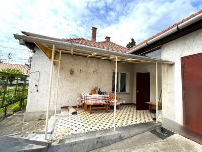 Eladó családi ház Pásztó