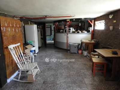 Eladó családi ház Budapest