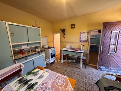 Eladó családi ház Hosszúpályi