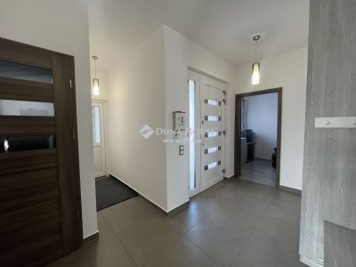 Eladó családi ház Szeged