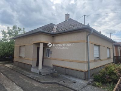 Eladó családi ház Dabas