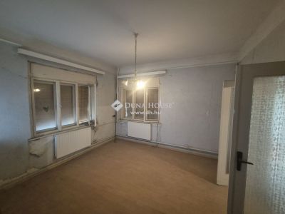 Eladó családi ház Dabas