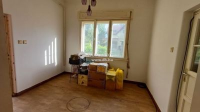 Eladó családi ház Budapest