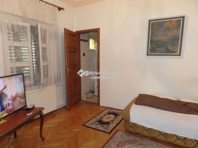 Eladó családi ház Budapest