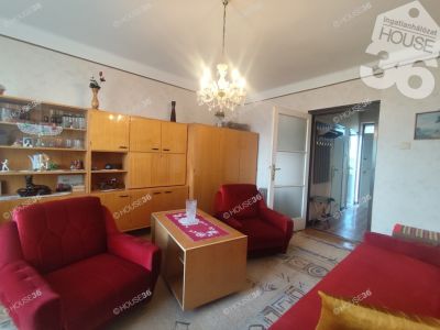 Eladó lakás Kecskemét