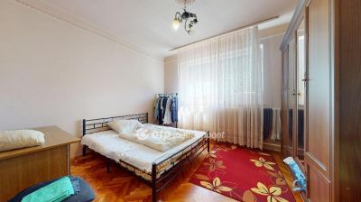 Eladó családi ház Szakoly
