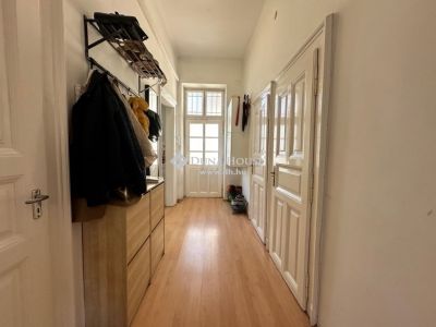 Eladó lakás Budapest
