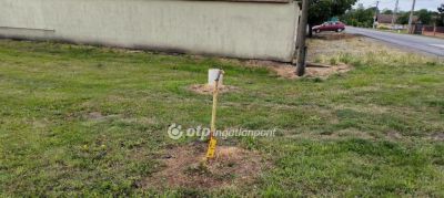 Eladó lakóövezeti telek Békéscsaba