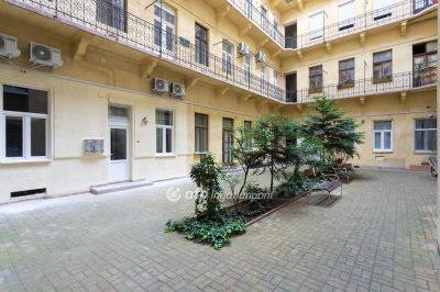 Eladó lakás Budapest