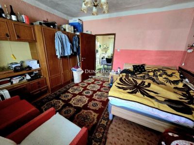 Eladó családi ház Bicsérd