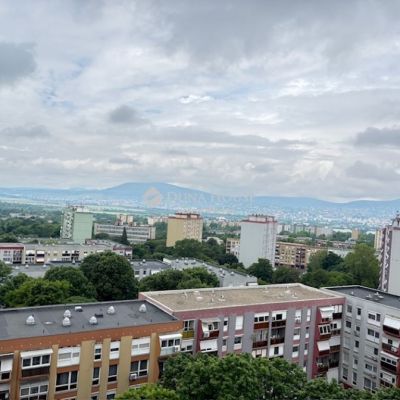 Eladó lakás Pécs
