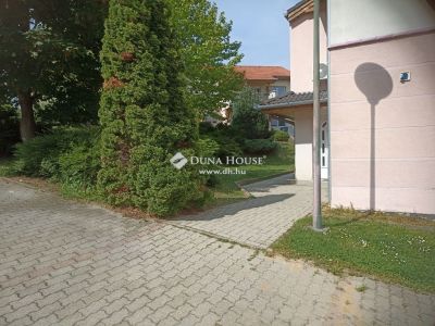 Eladó lakás Teskánd