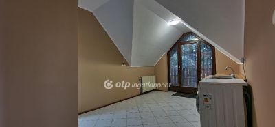 Eladó családi ház Budaörs