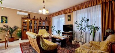Eladó családi ház Budaörs