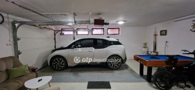 Eladó családi ház Budaörs