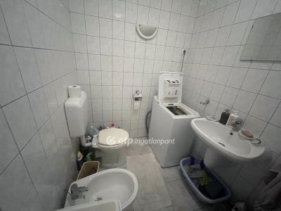 Eladó családi ház Szeged