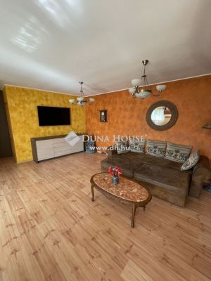 Eladó lakás Győr