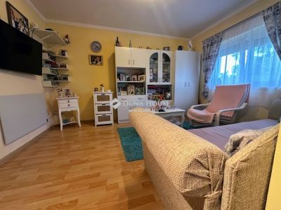 Eladó családi ház Győr