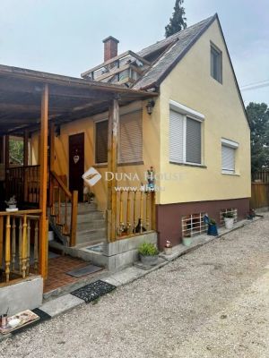Eladó családi ház Győr