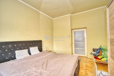 Eladó családi ház Budapest
