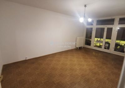 Eladó lakás Pécs