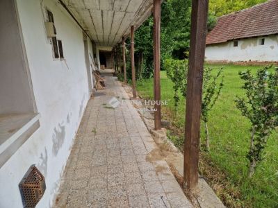 Eladó családi ház Bénye