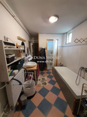 Eladó családi ház Békéscsaba