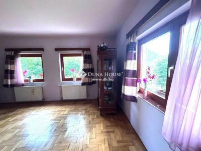 Eladó családi ház Pécs