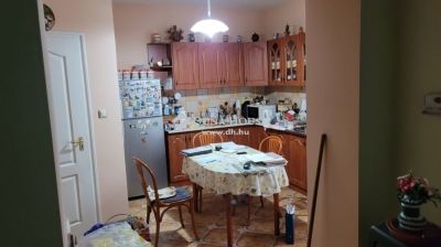 Eladó családi ház Hosszúhetény