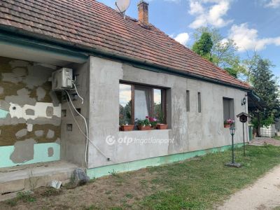 Eladó családi ház Pilis