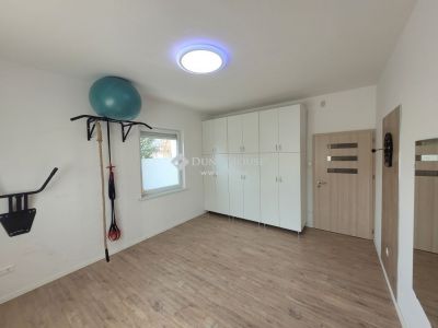 Eladó családi ház Budapest
