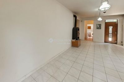 Eladó családi ház Budapest