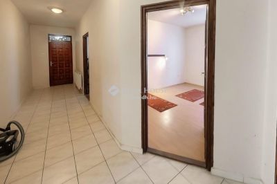 Eladó családi ház Budapest