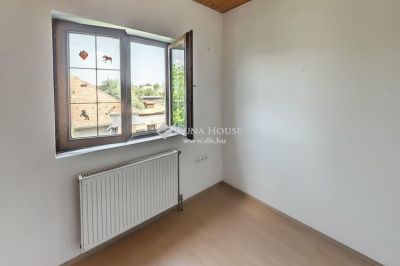 Eladó családi ház Budapest