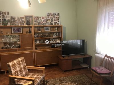 Eladó családi ház Mecseknádasd