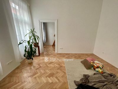 Eladó lakás Budapest