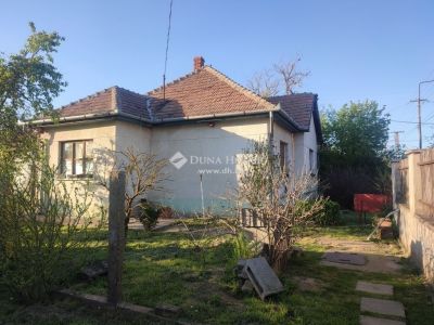 Eladó családi ház Kóka