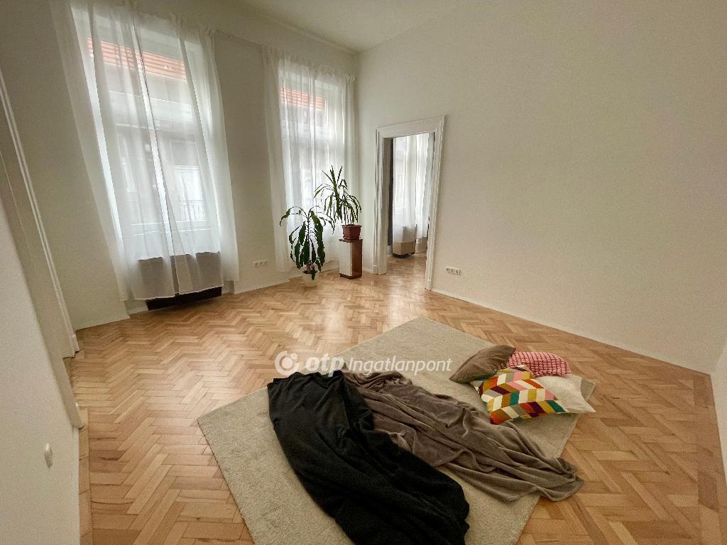 Eladó lakás Budapest