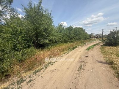 Eladó lakóövezeti telek Újfehértó
