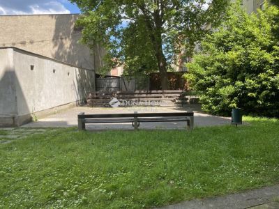 Eladó lakás Pécs