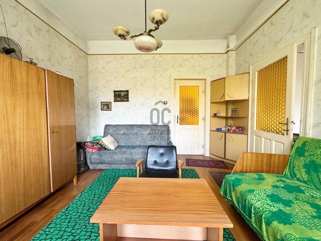 Eladó családi ház Budapest