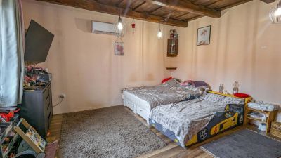 Eladó családi ház Aba