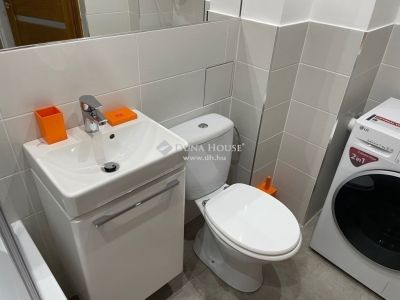 Eladó lakás Pécs